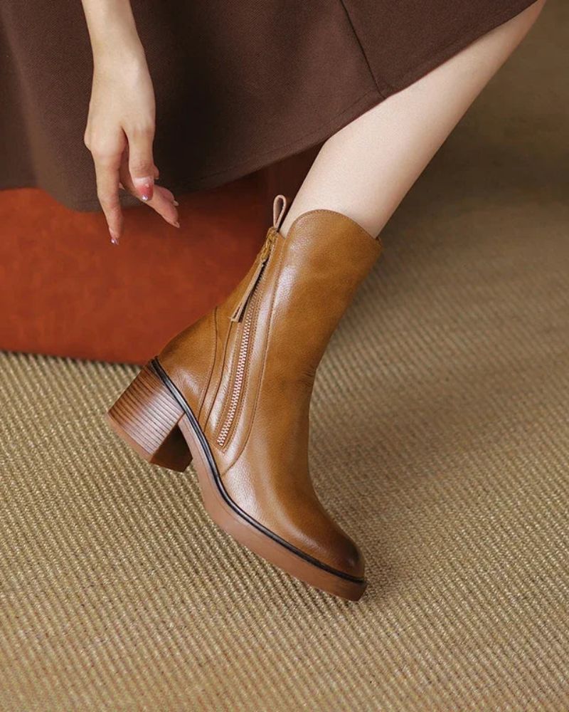 Ruby&Claire™ | Estelle – Elegant and Timeless Ankle Boots