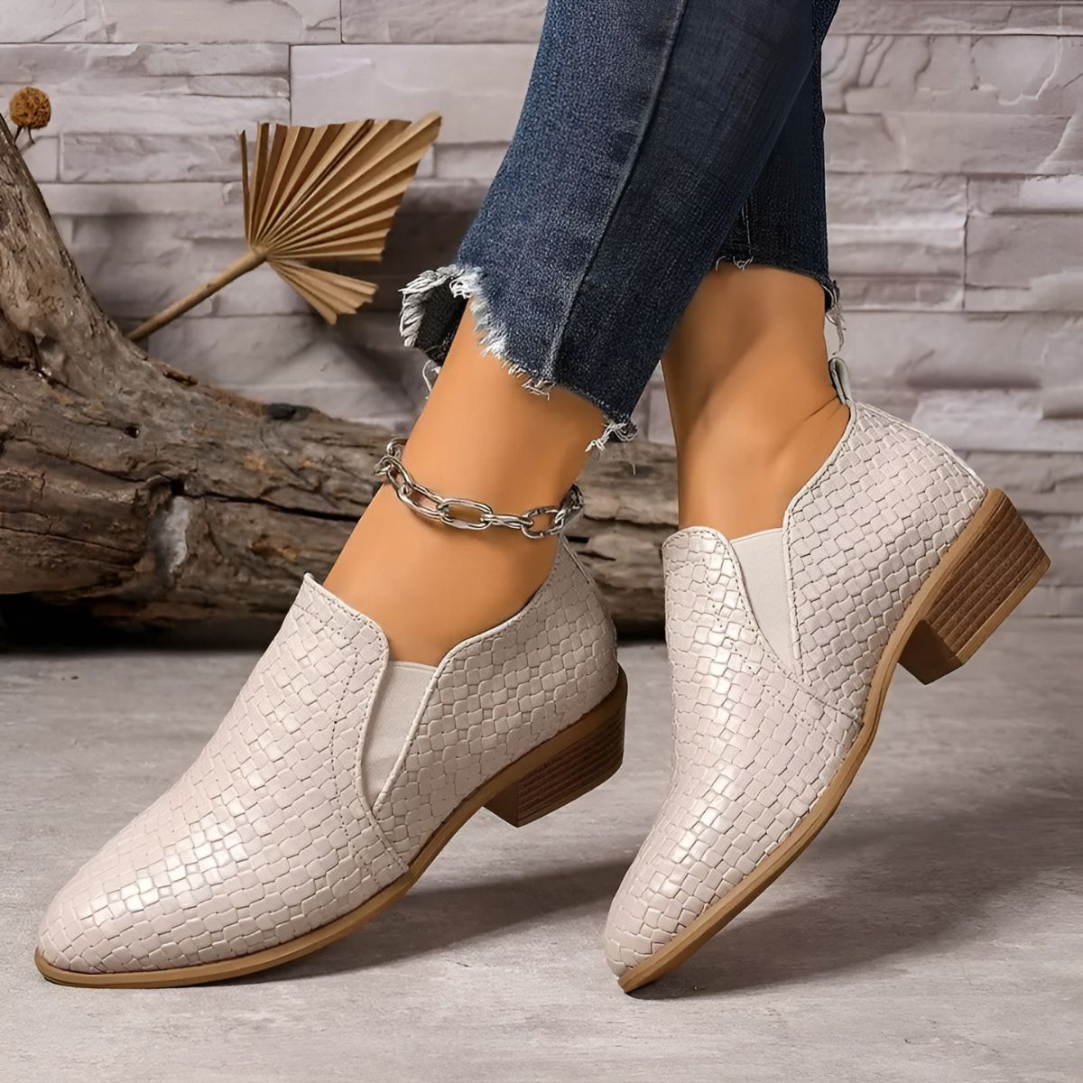 Alexia™ | Elegant Oxford Shoes